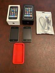 2 OEM Apple iPhone 3GS 16GB+ 32GB Black White w/box works Collectible