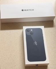 iPhone 13 128GB (Metro PCS Locked) + Apple Watch Series 9 45mm (Unlocked)