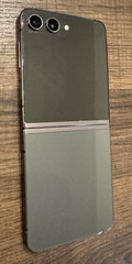 Samsung Galaxy Z Flip5 5G SM-F731U1 256GB Factory Unlocked Black Good (READ)