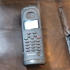 Qualcomm GSP-1600 Globalstar Satellite Phone Handset Black Bar Style