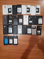 Lot of 15 Mixed Brand LG /and other 32GB/16GB/8GB Smartphone For part