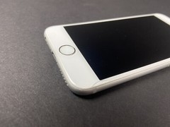 Apple iPhone 6 – 16GB – Silver AT&T A1549 (CDMA GSM)