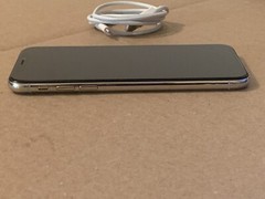 Apple iPhone X 256GB Silver (Unlocked) A1865 (CDMA + GSM) READ