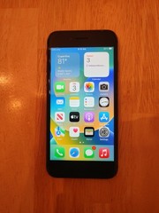 Apple iPhone 8 – 64 GB – Space Gray (AT&T)