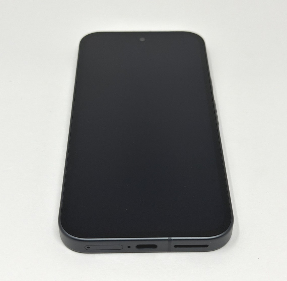Google Pixel 9a – 128GB – Obsidian (Unlocked) GXQ96 Good
