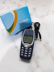Nokia 3310 (Unlocked) 2G 16 MB Rare Cellphone with Battery -For collectors US