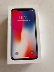 Apple iPhone X – 64GB – Space Gray (Unlocked) A1865 (CDMA + GSM)