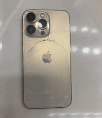 Apple iPhone 13 Pro 128GB Gold 6.1in Unlocked iOS Bluetooth/Wi-Fi Cracked Back