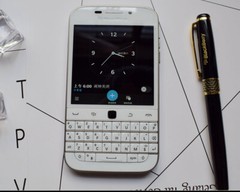 BlackBerry Classic Q20 SQC100 AT&T UNLOCKED GSM 4G LTE QWERTY Smartphone