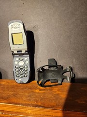 Motorola i90 C Silver/Black Nextel Cell Phone No SIM, W/ Battery No Charger