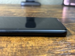 Samsung Galaxy S9 64GB Black SM-G960U Unlocked Smartphone Clean IMEI