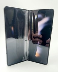 Samsung Galaxy Z Fold3 512GB Phantom Black Unlocked – Inner Screen Not Working