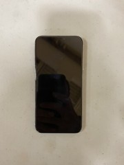 Apple iPhone X – 64GB – Silver (Sprint) A1865 (CDMA + GSM)