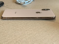 Apple iPhone XS – 64GB Gold (Unlocked) (CDMA + GSM) A1920 READ