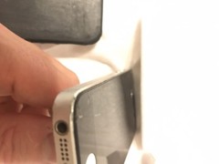 Apple iPhone 5 – 16GB – White & Silver (Verizon) A1429 (CDMA + GSM)