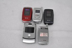 SPRINT MOTOROLA LG SAMSUNG PHONES FOR MOVIE PROP / TOYS (LOT OF 5)