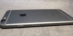 Estate Find: Apple iPhone S Model A1688 – Good Condition! Sold AS-IS for Parts.