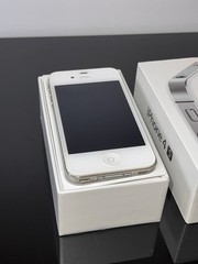 RARE New iPhone 4S 16GB White. Never Been Used. In Original Box (Collectible)