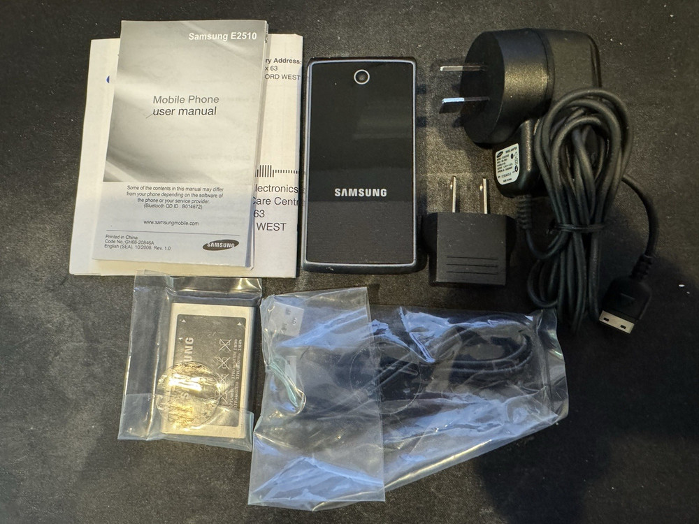 SAMSUNG E2510 UNLOCKED BLACK GSM 2G CELLULAR FLIP CELL PHONE Open Box