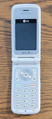 LG Fusic LX550 – Pink & White ( Sprint ) Very Rare Flip Phone – Excellent Shape