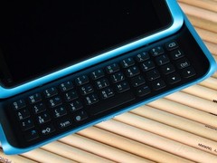 Nokia E7 E7-00 Touch Screen Slide Keyboard Original 16GB Wifi Unlocked 3G Phone
