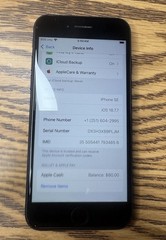 Apple iPhone SE Black (2nd Gen) Excellent Condition AT&T