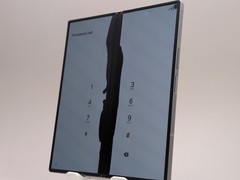 Samsung Galaxy Z Fold6 SM-F956U 256GB Silver Shadow Unlocked W089247