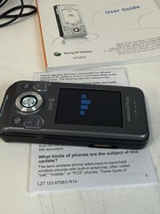 Sony Ericsson W580 W580i 2G Bluetooth Mobile Cell Phone 2MP With Box Works