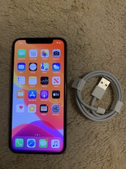 Apple iPhone X – 64GB – Silver (Unlocked) A1865 (CDMA + GSM)AT&T,T-Mobie,Sprint