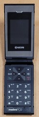 Kyocera Mako S4000 – Champagne and Black ( MetroPCS ) Very Rare CDMA Flip Phone