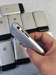 Unlocked Jailbreaked apple iphone 1st generation 4GB 8GB 16GB 2G GSM IOS 1 IOS 3