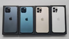 Apple iPhone 12 Pro 128/256 GB Unlocked Smartphone Resealed With Accessories