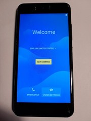 BLU R2 (4G) LTE, Quad-core, 2GB RAM, 16GB storage, 13MP camera, Full Kit (R200L)