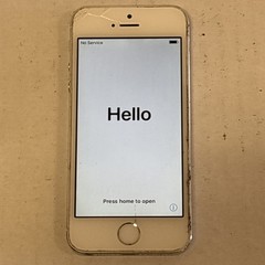 Apple iPhone 5 GSM Unlocked 16GB model A1533 Silver. SEE.