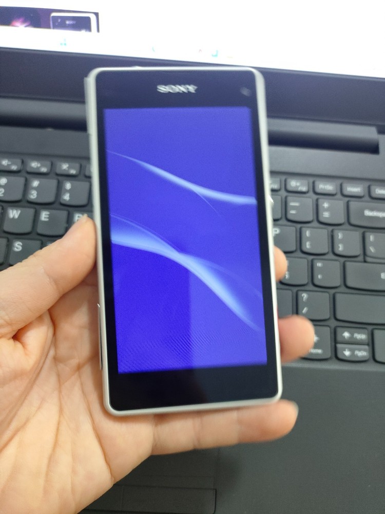 Sony Xperia Z1 Compact D5503 – 16GB – Black (Unlocked) Smartphone Global Version