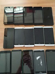 Lot of 25 Mixed Brand LG / UMX / hTC / coolpad and other Smartphone For part