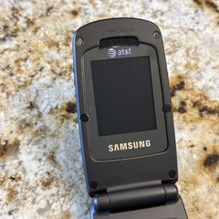 Samsung Rugby Gray SGH-A837 Rugged Flip Phone – ( AT&T ). With Good Battery