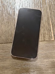 Apple iPhone 15 – 128 GB – Pink (Unlocked)