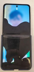 Samsung Galaxy Z Flip3 5G SM-F711U – 128GB – Phantom Black (AT&T) For Parts Only
