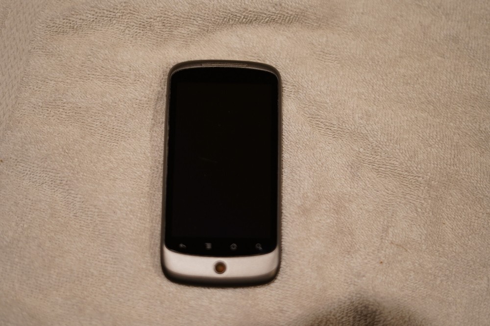 HTC NEXUS ONE 1 UNLOCKED ANDROID CYANOGENMOD Vintage