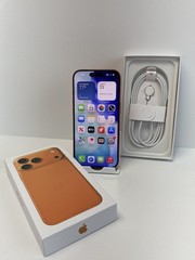 Apple iPhone 17 Pro A3256 256GB Cosmic Orange 99% battery health Unlocked