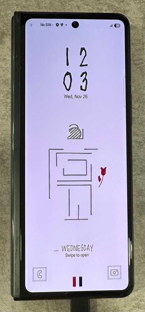 Samsung Galaxy Z Fold 3 Dual 256GB Green UNLOCKED -Thom Browne limited edition