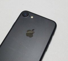 Apple iPhone 7 (A1660) 128GB iOS Black – Unlocked Any Carrier **READ** #117