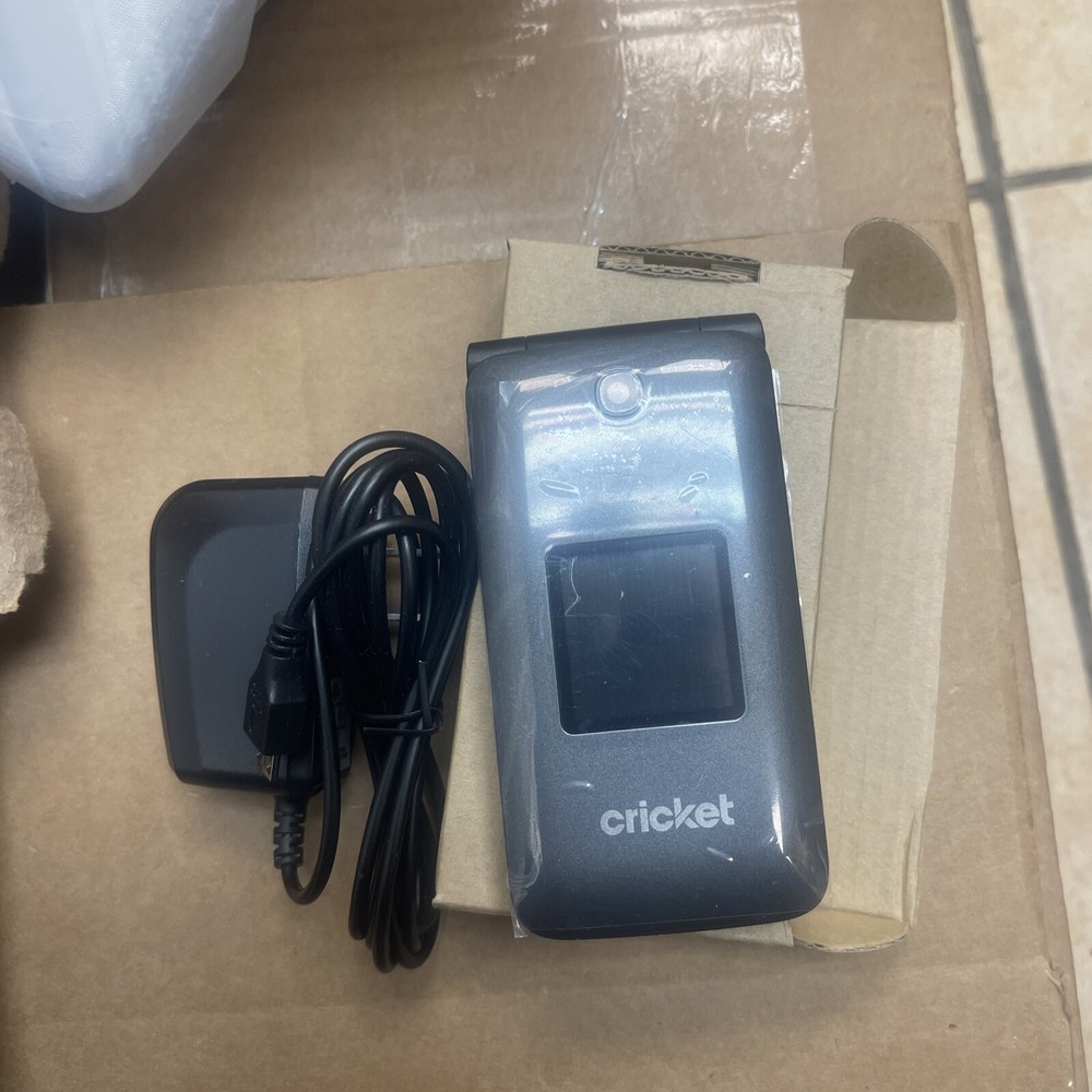 Alcatel (UNLOCK )| 4044C | 4GB | 4G LTE | Flip Phone | Cricket / GSM Unlocked