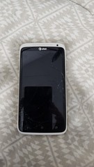 HTC One X – White Beats Audio