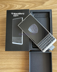 Unlocked Blackberry Key2 128GB Dual SIM BBF100-6 Newsealed Multicolor Smartphone