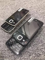 Nokia N96 Black Silver Dual Slider 3G Wifi 16GB 5MP GPS Unlocked SmartPhone