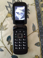 Sonim XP3 XP3800 Sprint Dual Sim 8GB Black Good Condition