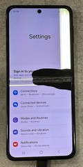 Samsung Galaxy Z Flip 3 5G 256GB Black, UNLOCKED, Digitizer Issue Black Spot.
