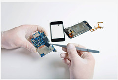Phone Screen Replacement Service.